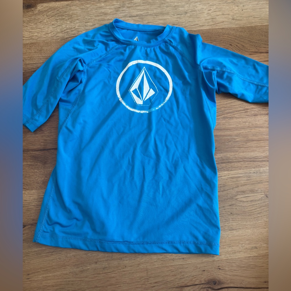 Volcom boys Performance Rash Guard